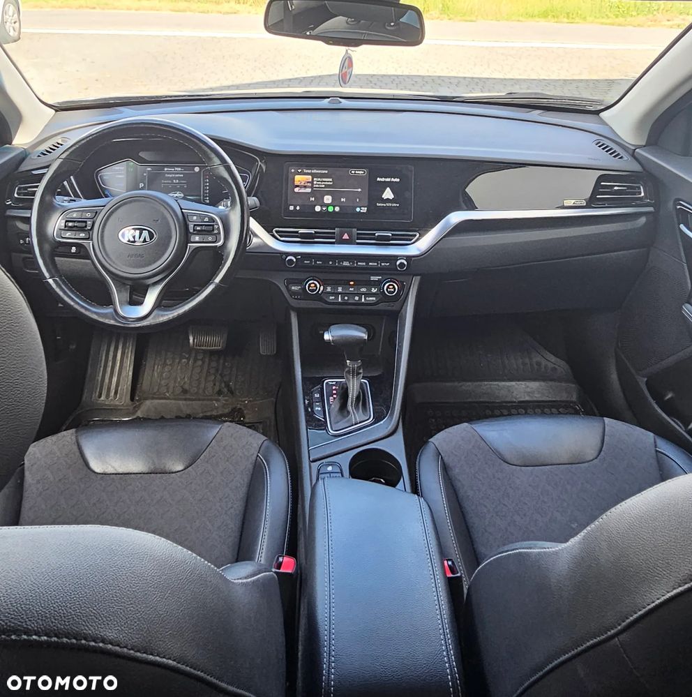 Kia Niro 1.6 GDI Hybrid L Business Line - 7