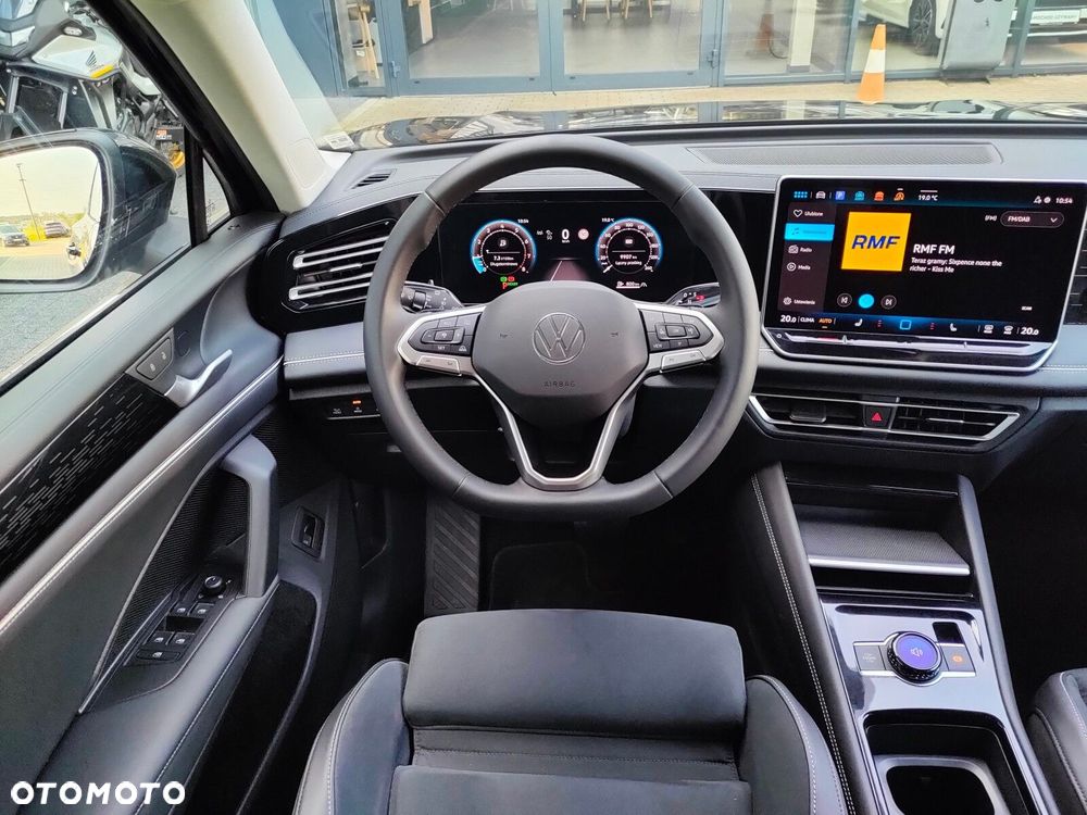Volkswagen Tiguan - 13