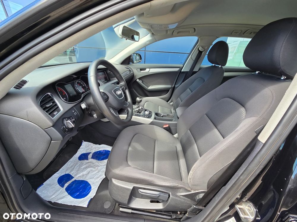 Audi A4 Avant 2.0 TDI - 11