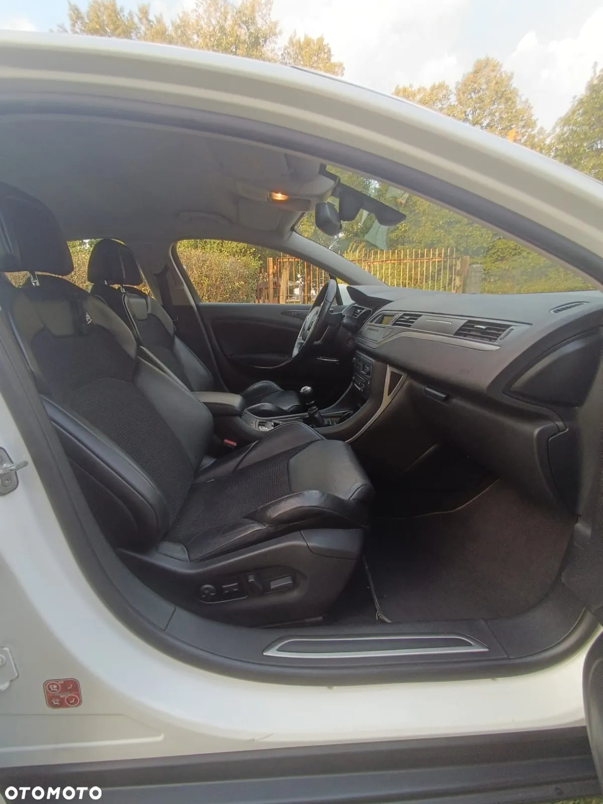 Citroën C5 2.0 HDi Exclusive - 25