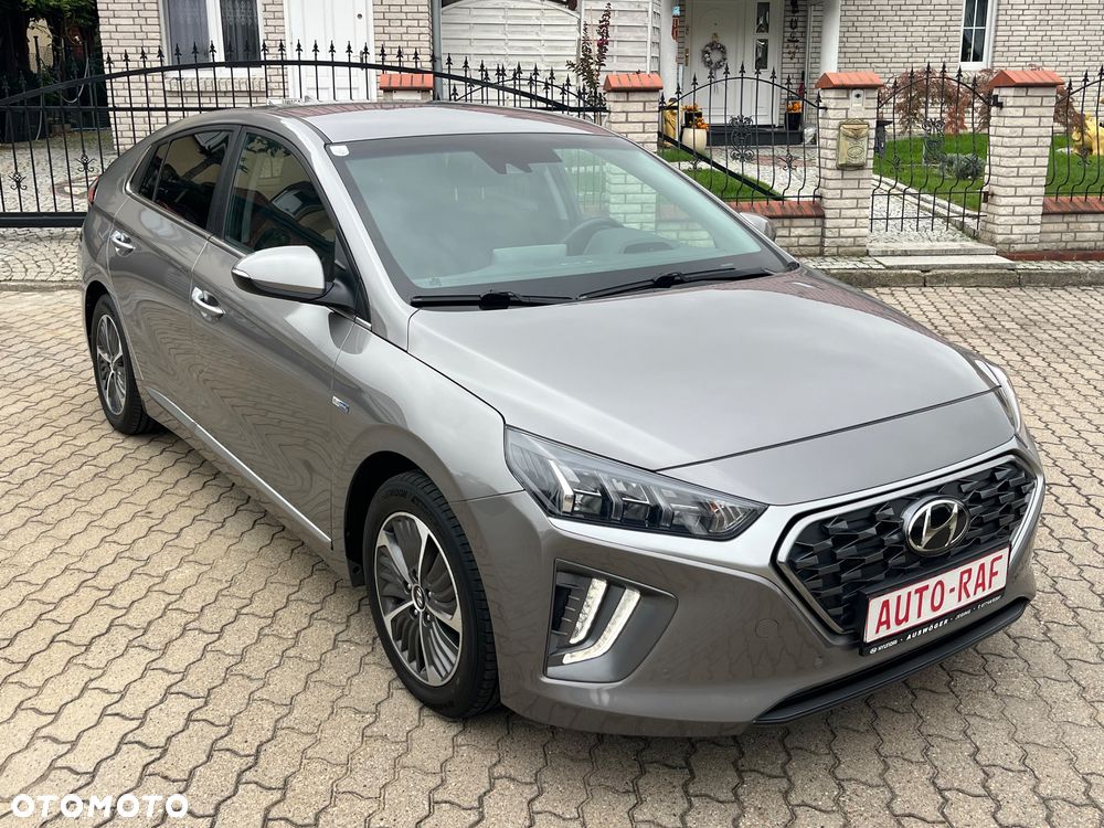 Hyundai IONIQ 1.6 GDI Premium - 17