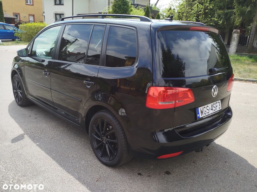 Volkswagen Touran - 7