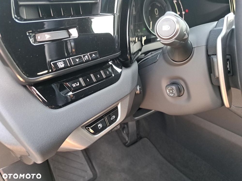 Lexus RX 450h+ Prestige - 20