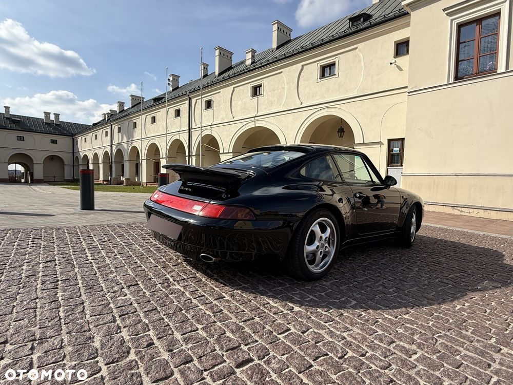 Porsche 911 - 32
