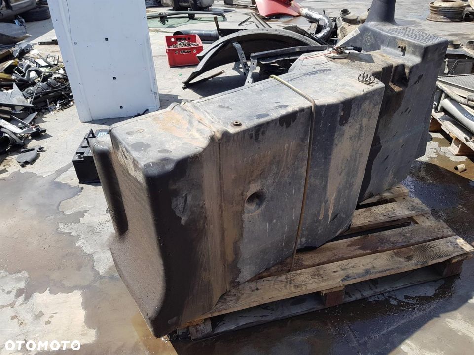 ZBIORNIK PALIWA CASE CVX 150 2008 - 5