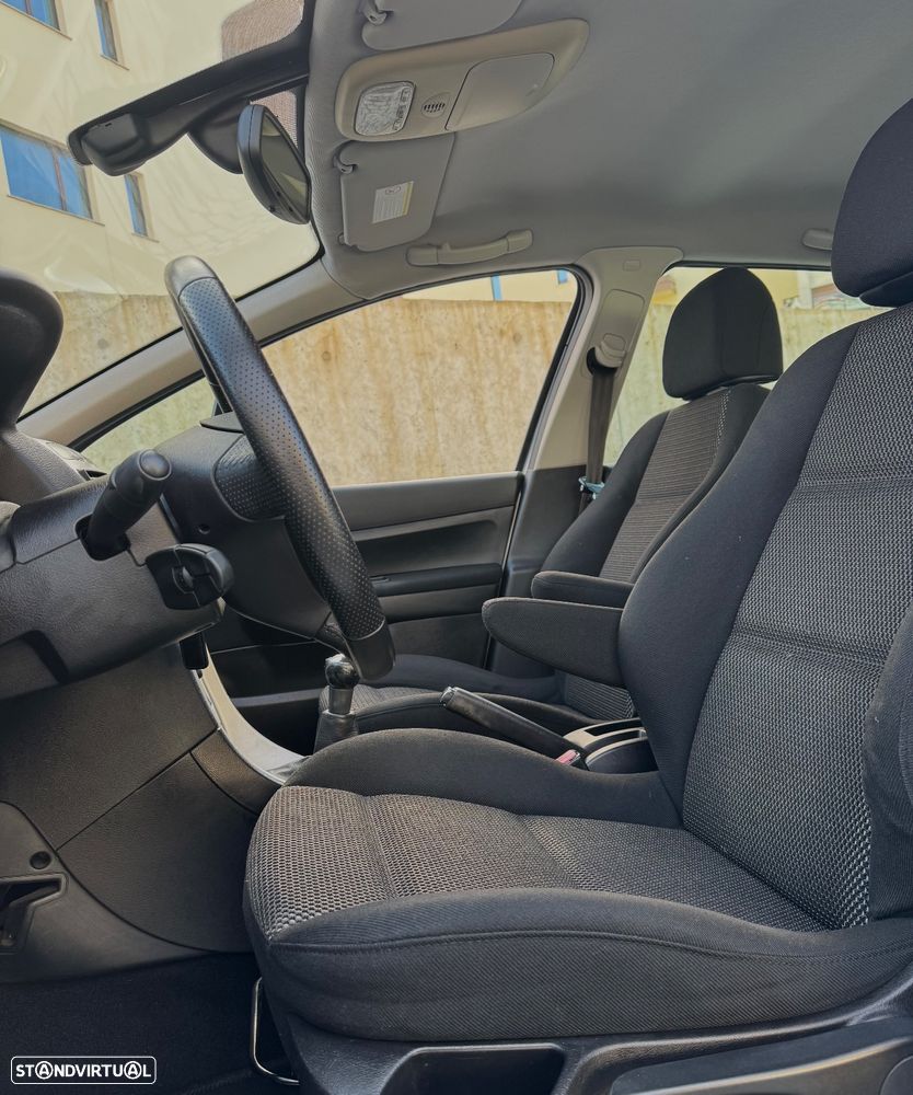 Peugeot 307 1.6 HDi Executive - 9