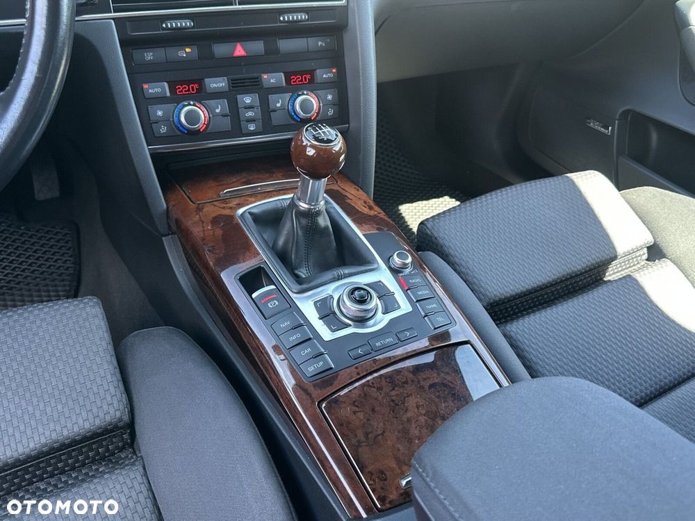 Audi A6 Avant 2.0 TDI - 24