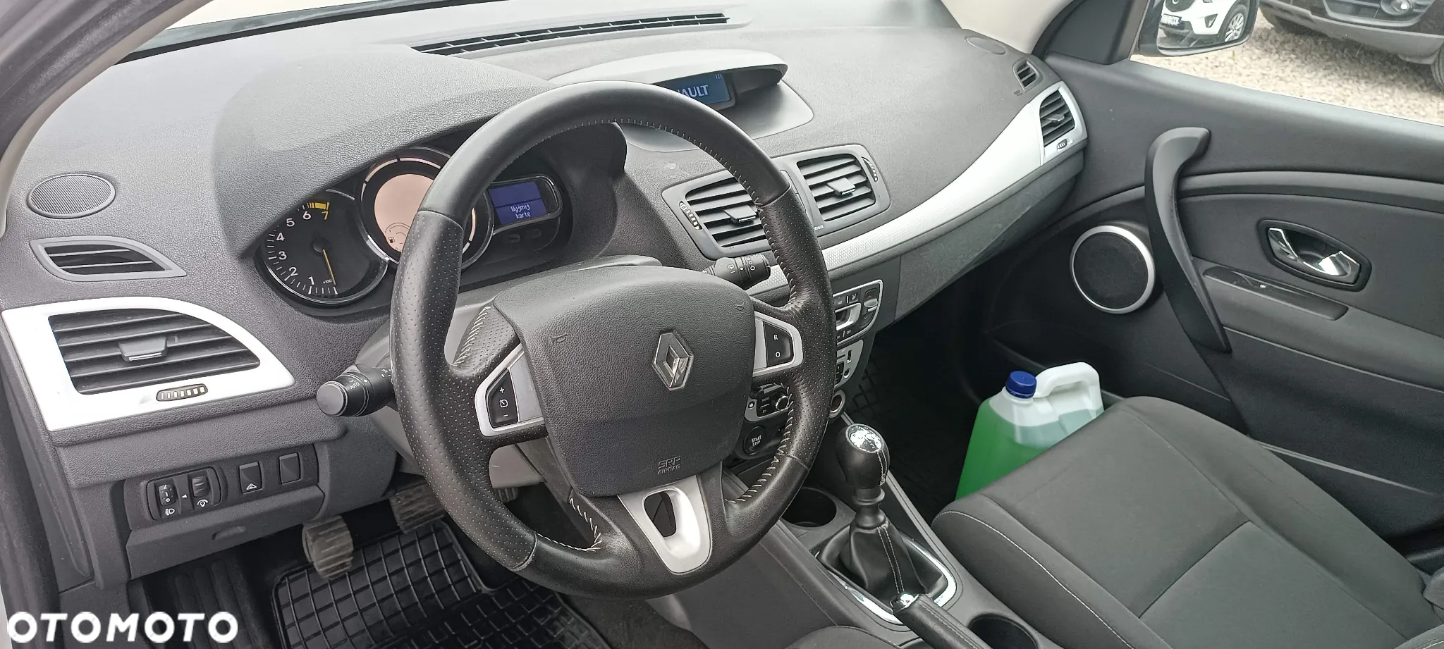 Renault Megane 1.6 16V 110 Dynamique - 5