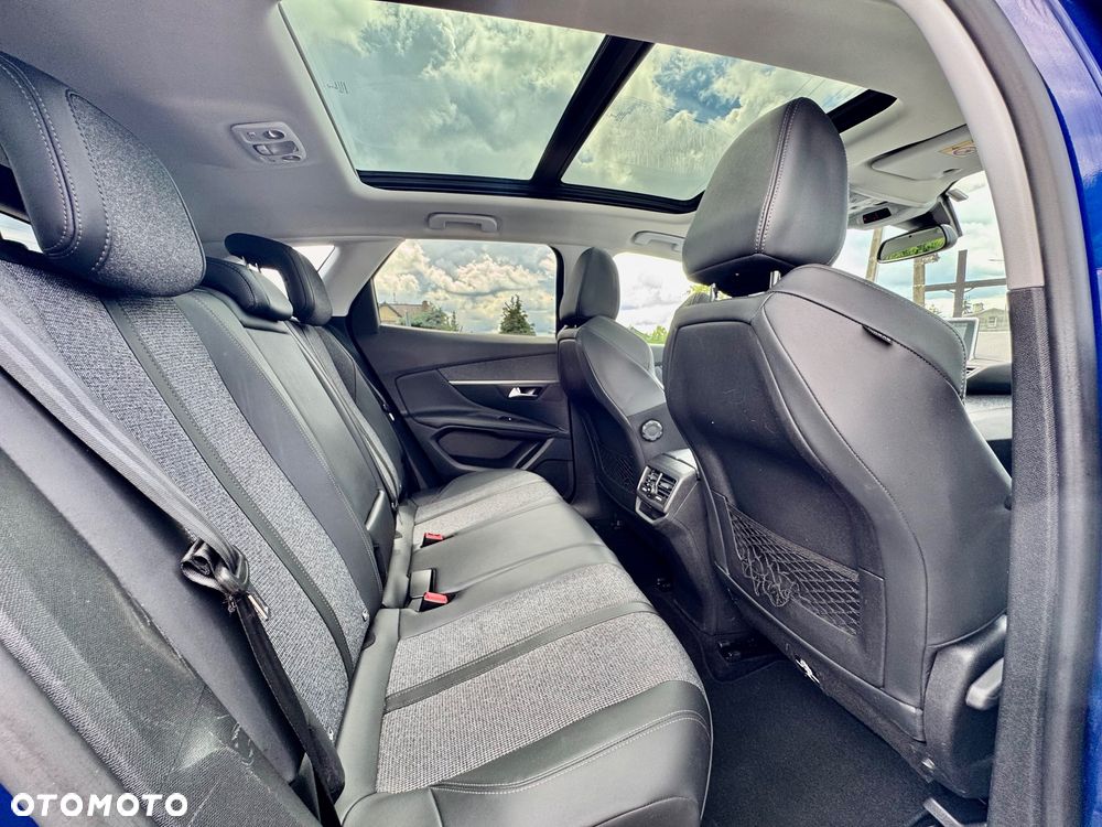 Peugeot 3008 BlueHDi 130 Stop & Start Allure Business-Paket - 17