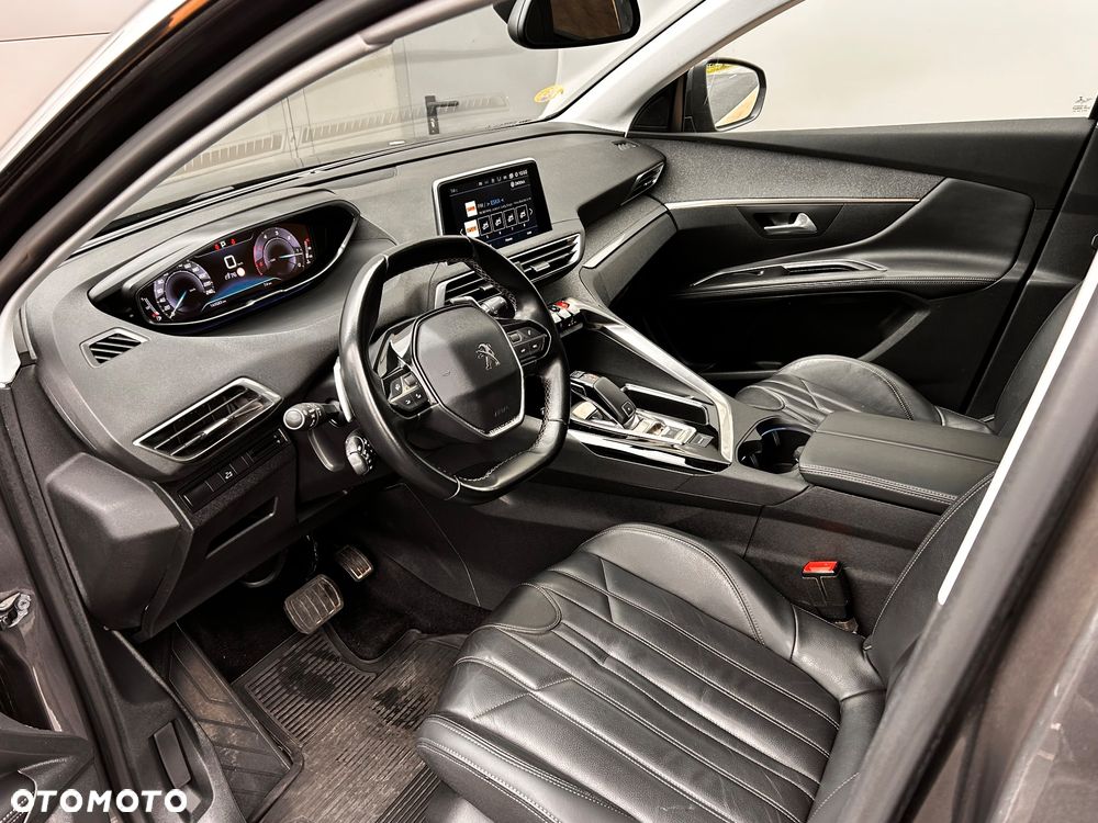 Peugeot 5008 1.5 BlueHDi Allure Pack S&S EAT8 - 24