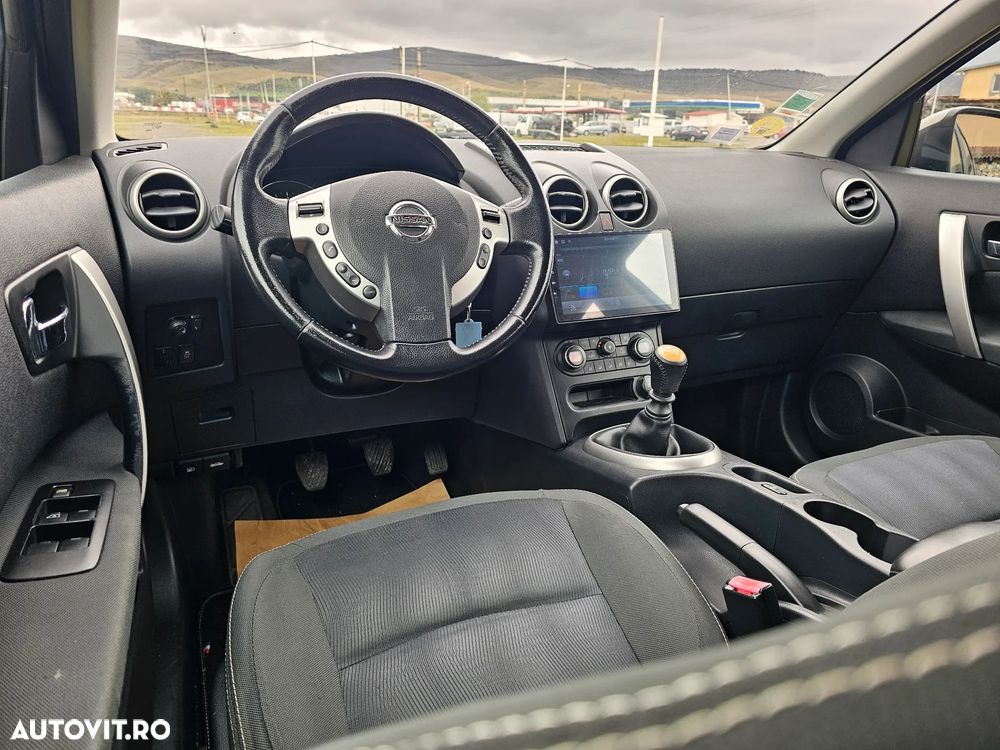 Nissan Qashqai 1.5 DCI N-Connecta - 24