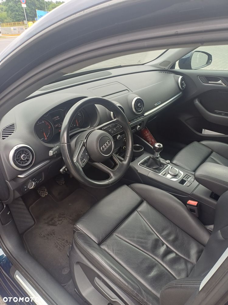 Audi A3 Sportback 35 TFSI - 9