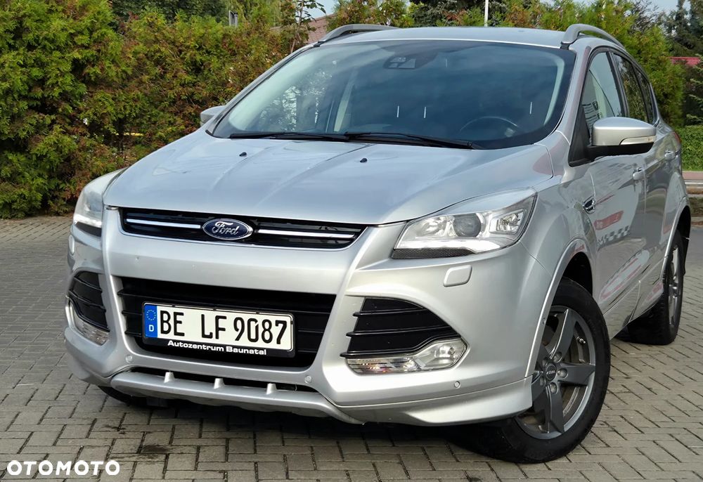 Ford Kuga 2.0 TDCi 4x4 Titanium - 2