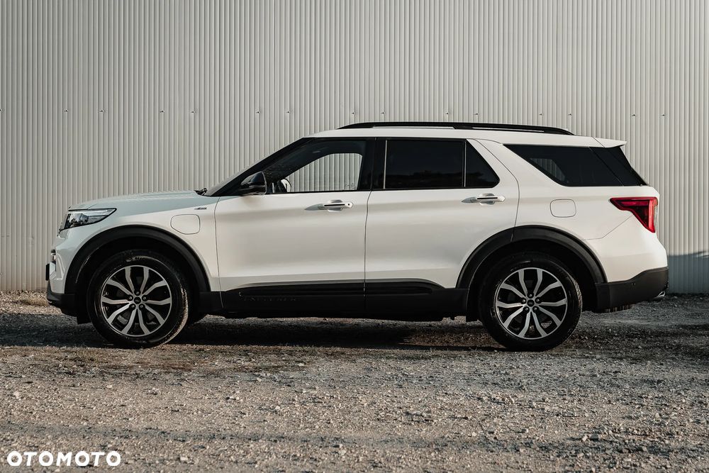 Ford Explorer 3.0 EcoBoost PHEV 4WD ST-Line - 10