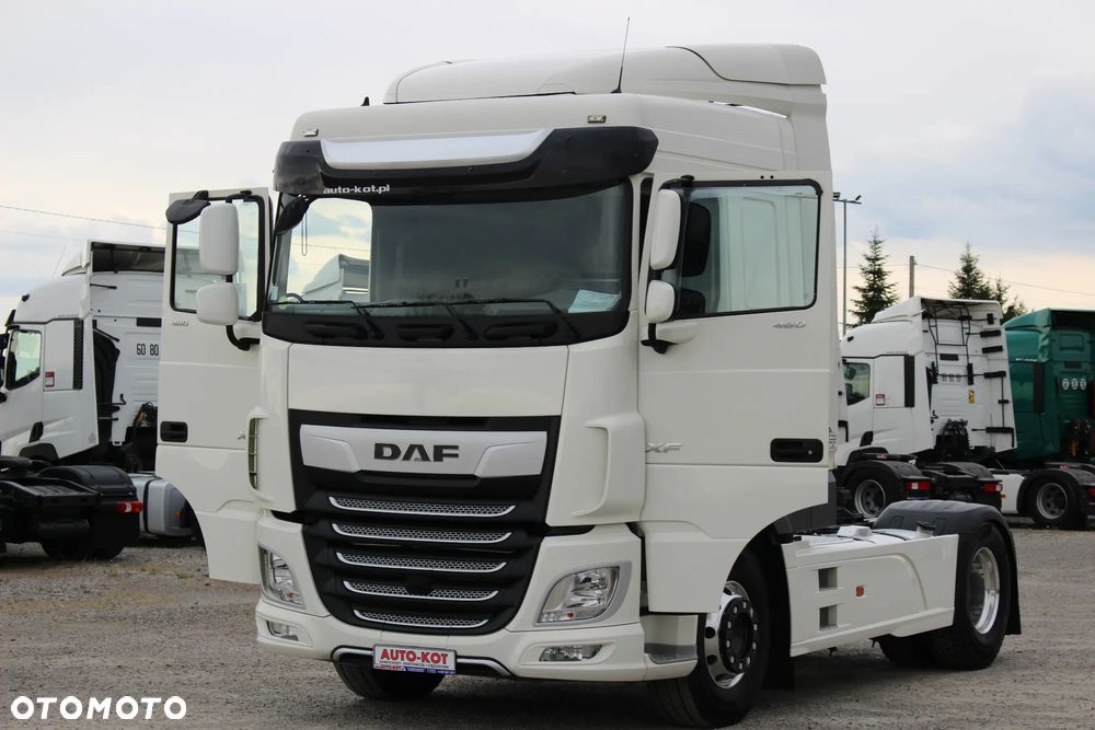 DAF XF 106.480 /LODÓWKA / OPONY 90% / RETARDER/KLIMA POSTOJOWA /**SERWIS FR **/ IDEALNY STAN / - 2