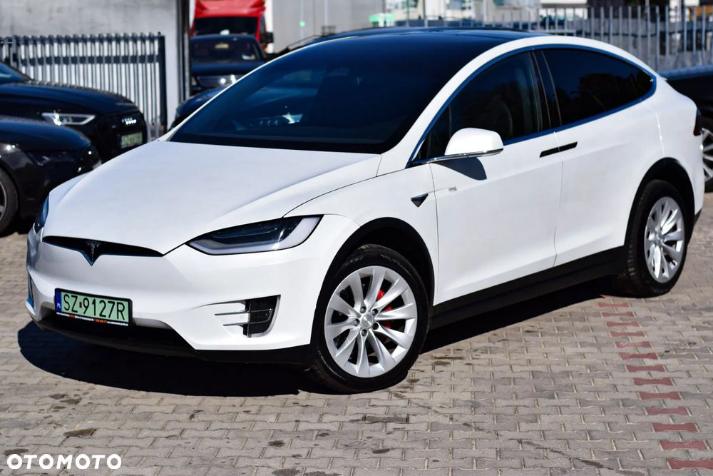 Tesla Model X Performance - 5