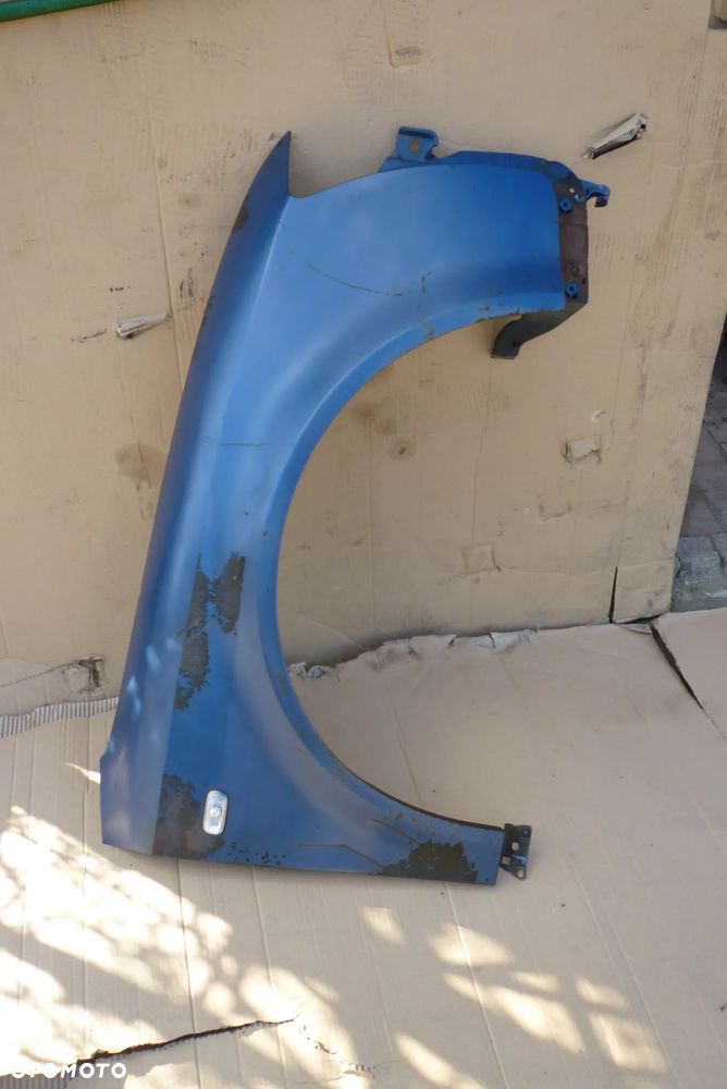 Błotnik prawy AUDI A4 B6 - 1