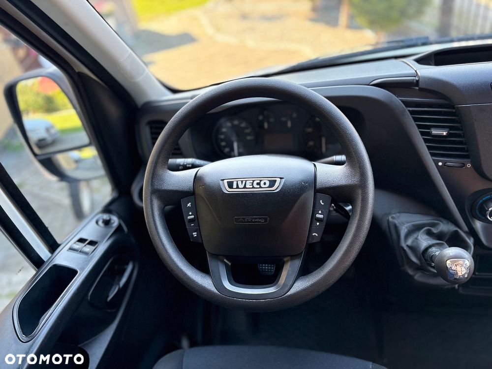 Iveco Daily 35S20 - 17