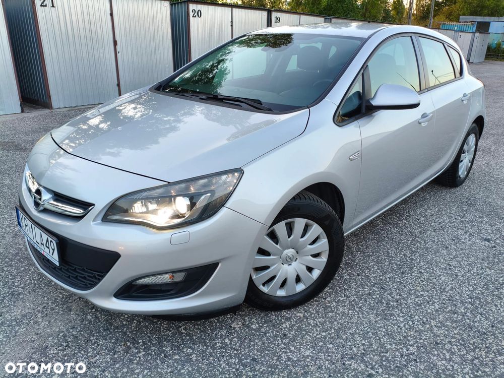 Opel Astra 1.6 CDTI Enjoy - 1