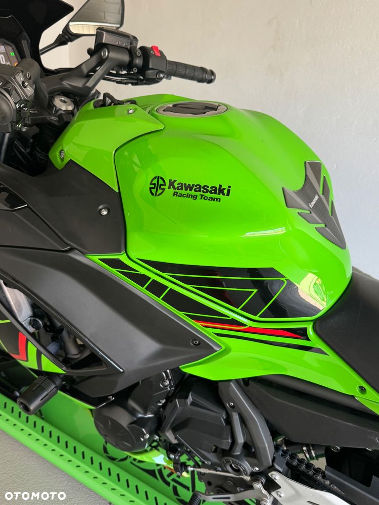 Kawasaki Ninja - 11