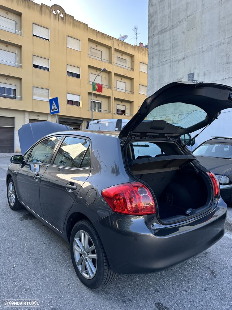 Toyota Auris 1.4 VVT-i Luna - 10