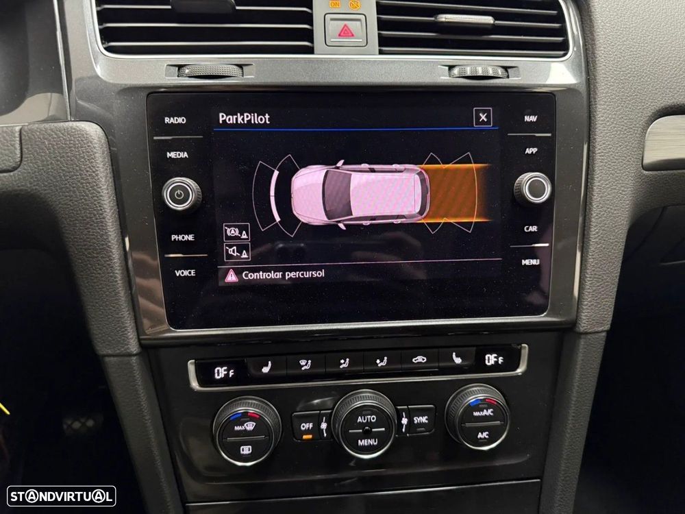 VW Golf - 10