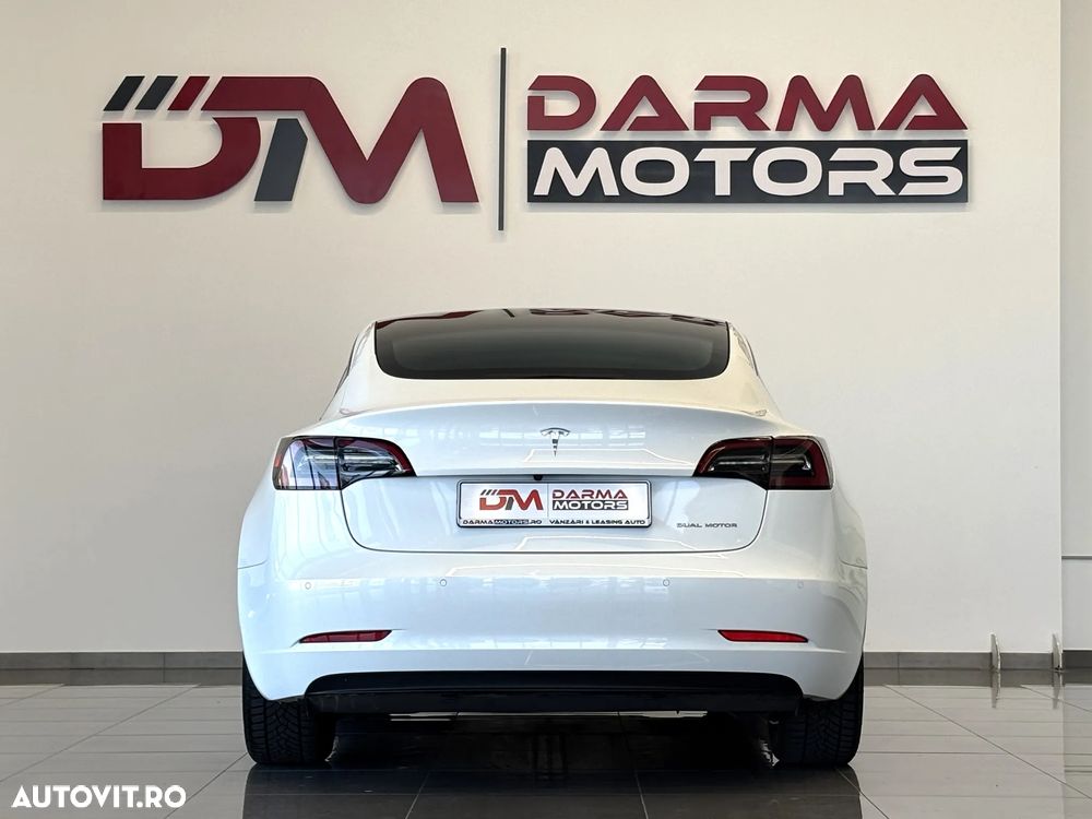 Tesla Model 3 Langstreckenbatterie Allradantrieb Dual Motor - 16