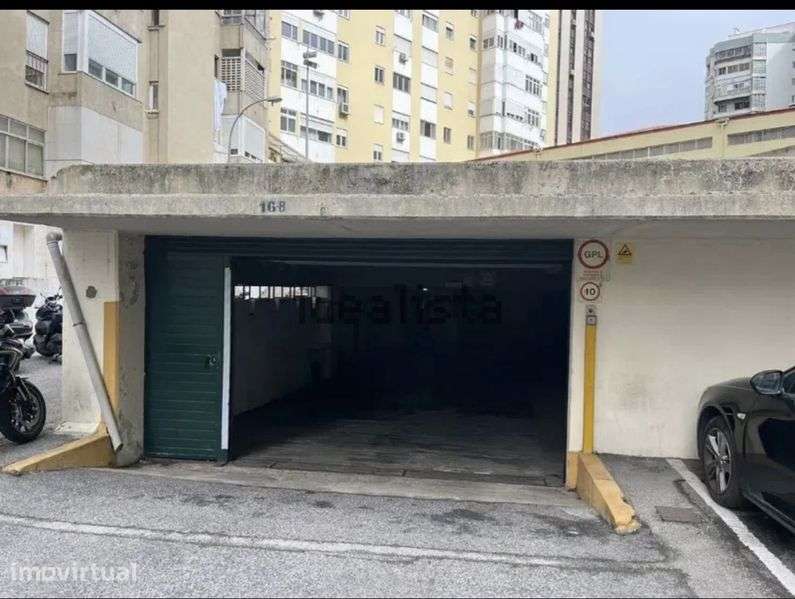 Lugar garagem Alges Lisboa - Grande imagem: 2/6
