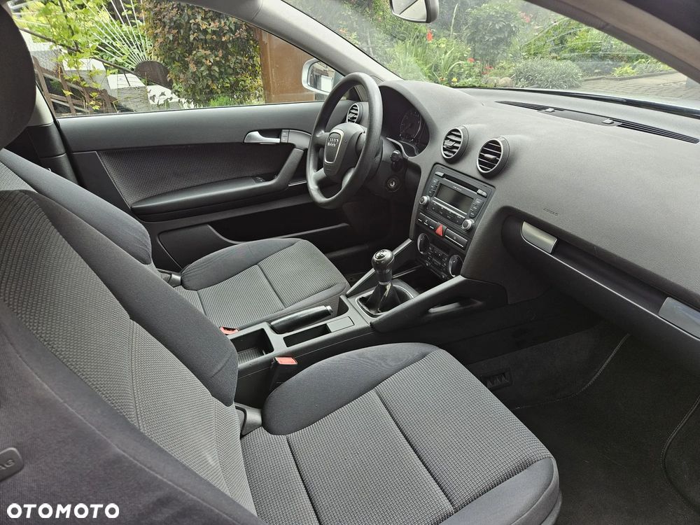 Audi A3 3-drzwiowe 1.6 Prime Line - 8