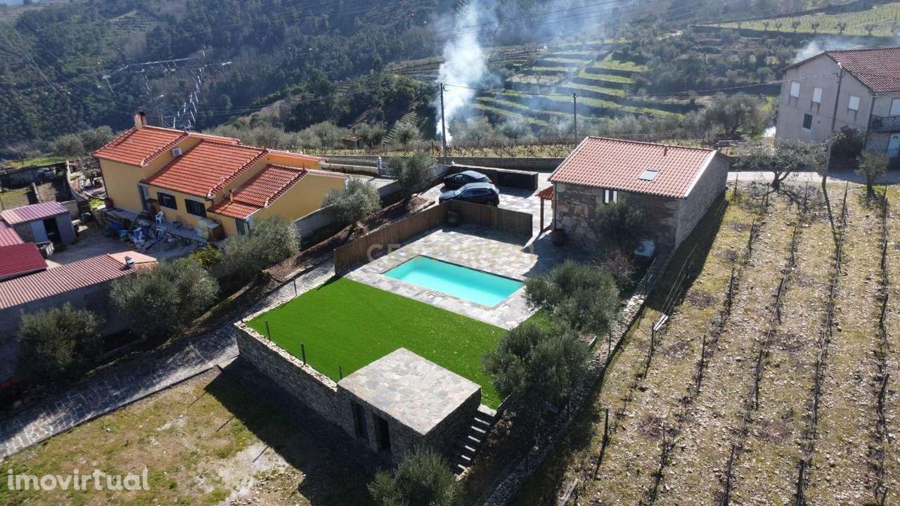 Quinta no Alto Douro Vinhateiro com Projeto Turístico Aprovado - Grande imagem: 3/37