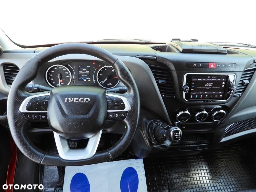 Iveco DAILY 50C18 PLANDEKA 11 PALET TEMPOMAT NAWIGACJA LEDY PNEUMATYKA BLIŹNIACZE KOŁA KLIMATYZACJA  180KM - 32