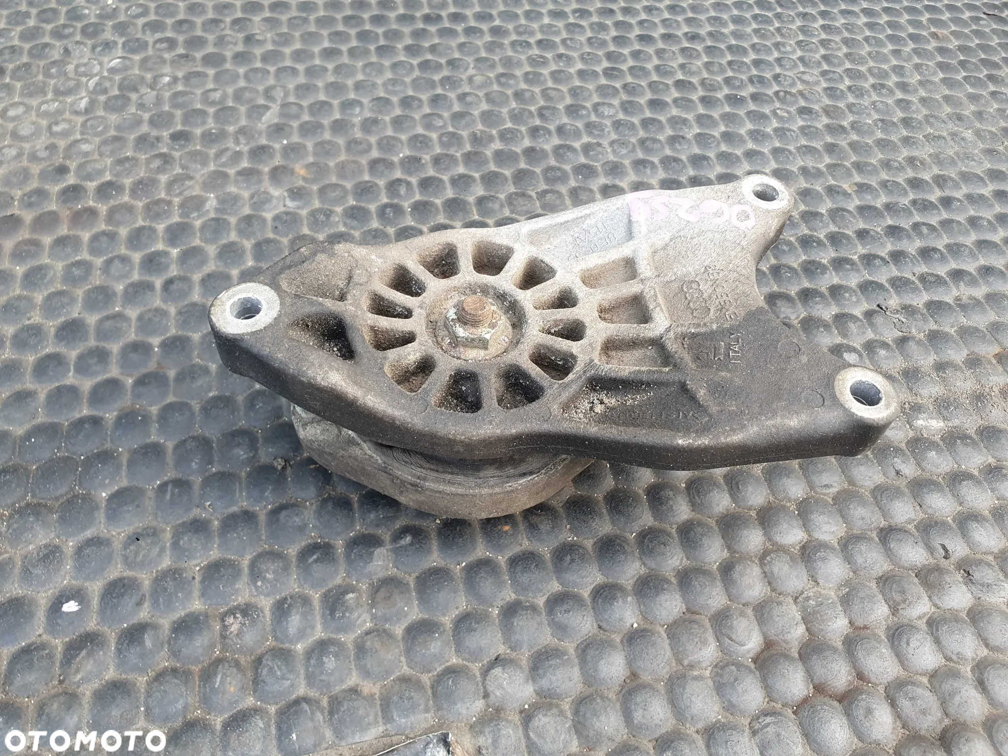 Lapa 8E0399115AK Podpora Mocowanie Wspornik Poduszka Skrzyni 6 Biegow Quattro 4x4 2.0 TDI Audi A4 B - 5