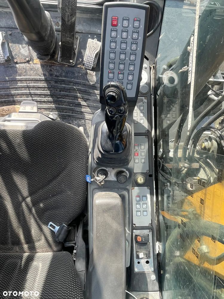 Liebherr 914 koparka kołowa - 36