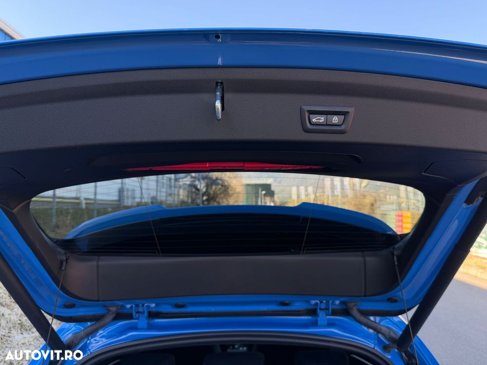 BMW M1 M135i xDrive AT - 39