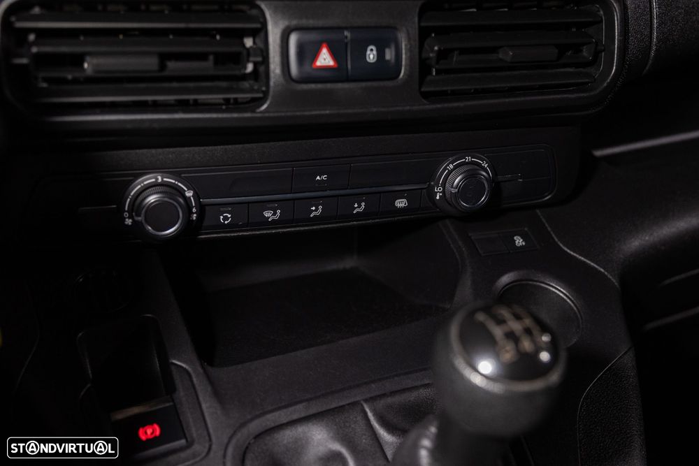 Peugeot Partner 1.6 BlueHDi L1 Premium 3L - 12
