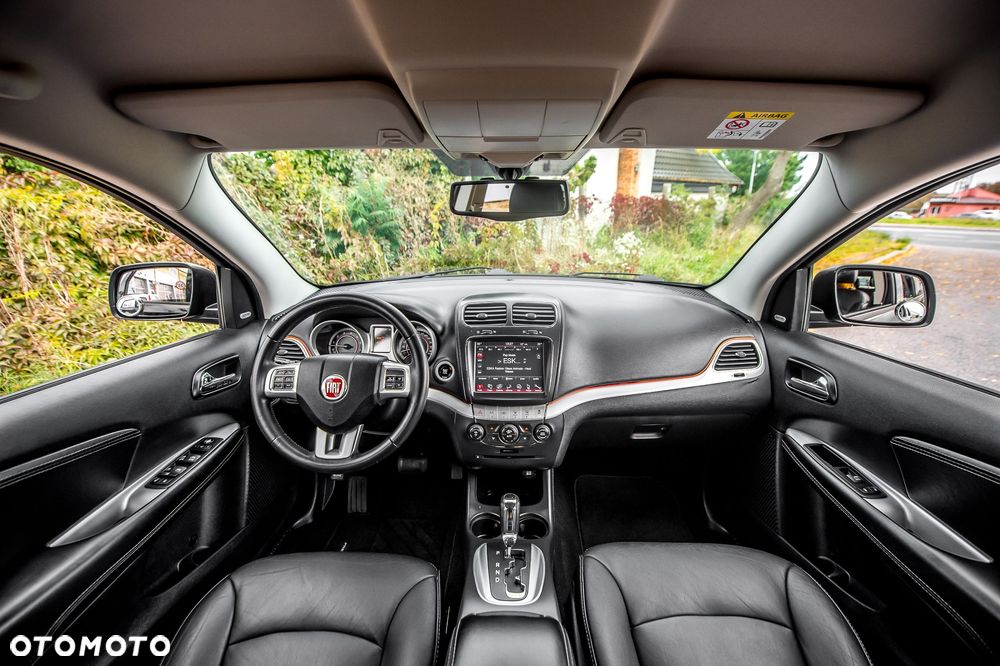 Fiat Freemont 3.6 V6 Lounge EU6 - 6