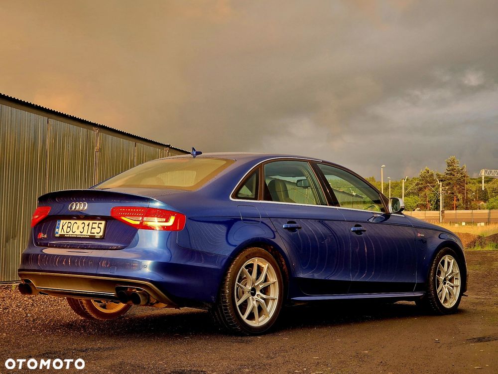 Audi S4 Limousine - 5