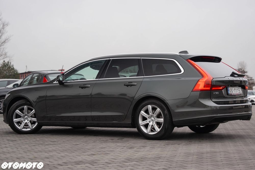 Volvo V90 D3 Geartronic Momentum Pro - 14