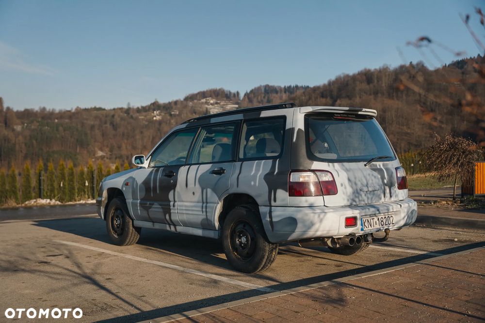 Subaru Forester - 10