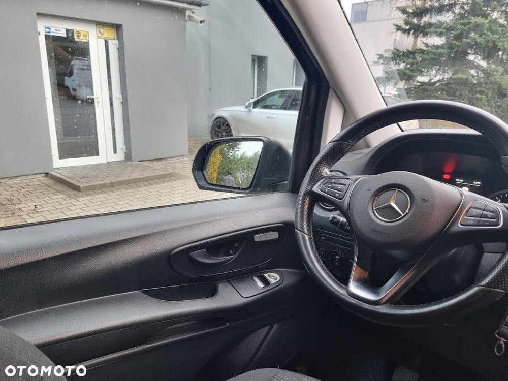 Mercedes-Benz VITO - 12