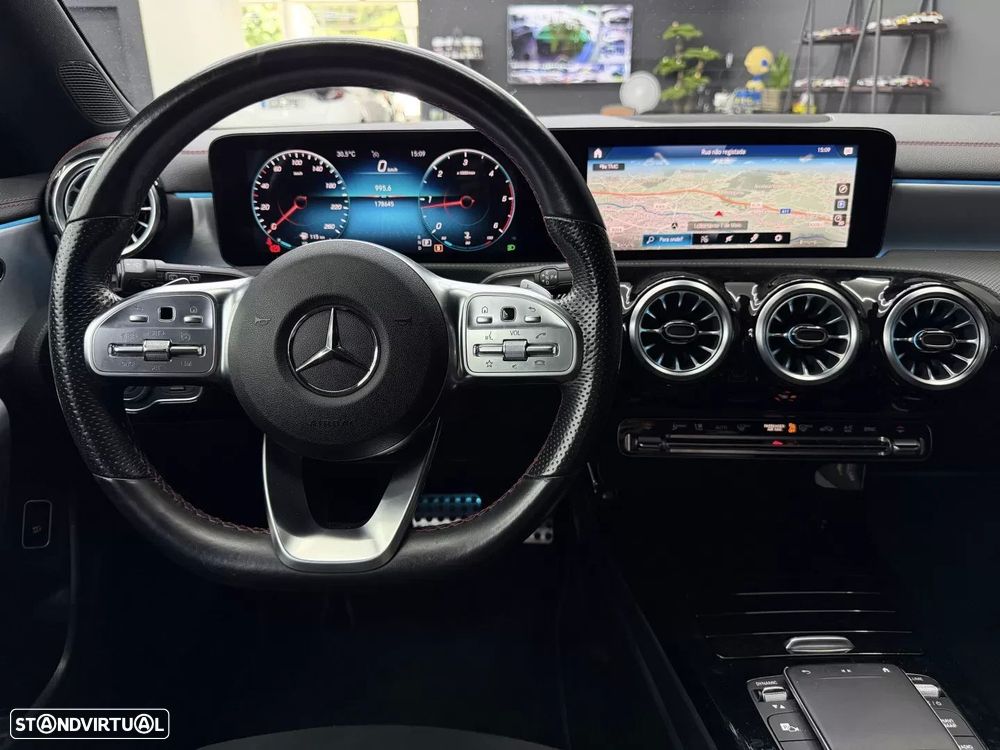 Mercedes-Benz CLA 180 d Shooting Brake AMG Line Aut. - 28