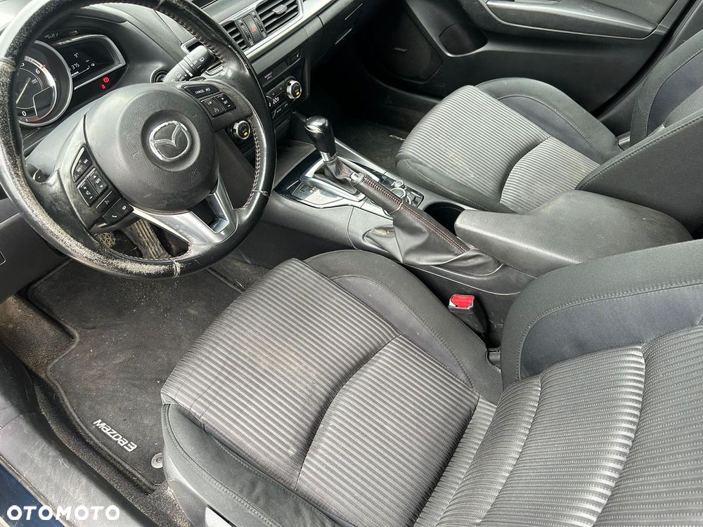 Mazda 3 - 15
