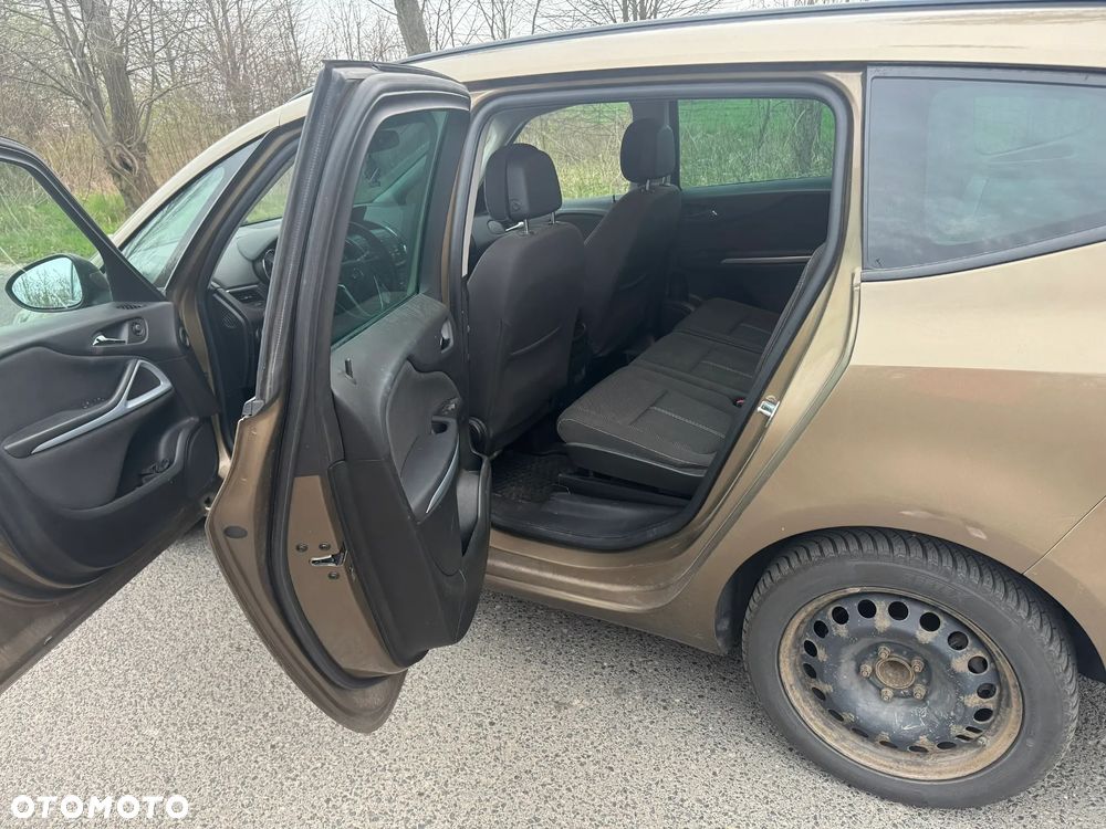 Opel Zafira 2.0 CDTI Cosmo - 7