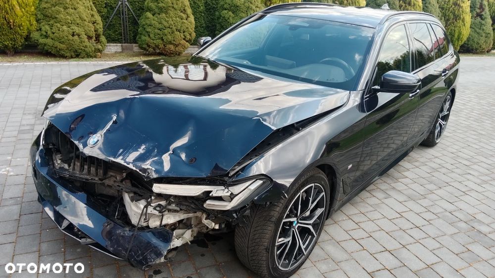 BMW Seria 5 530d xDrive M Sport sport - 25