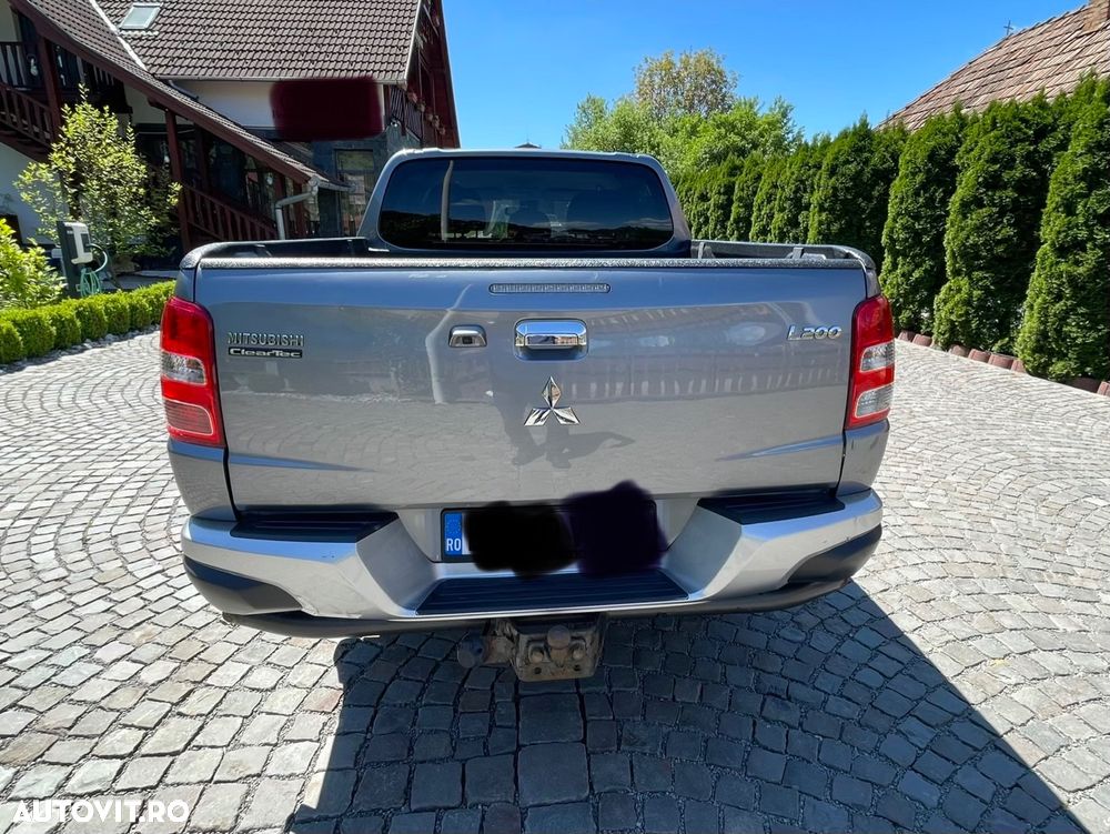 Mitsubishi L200 - 5