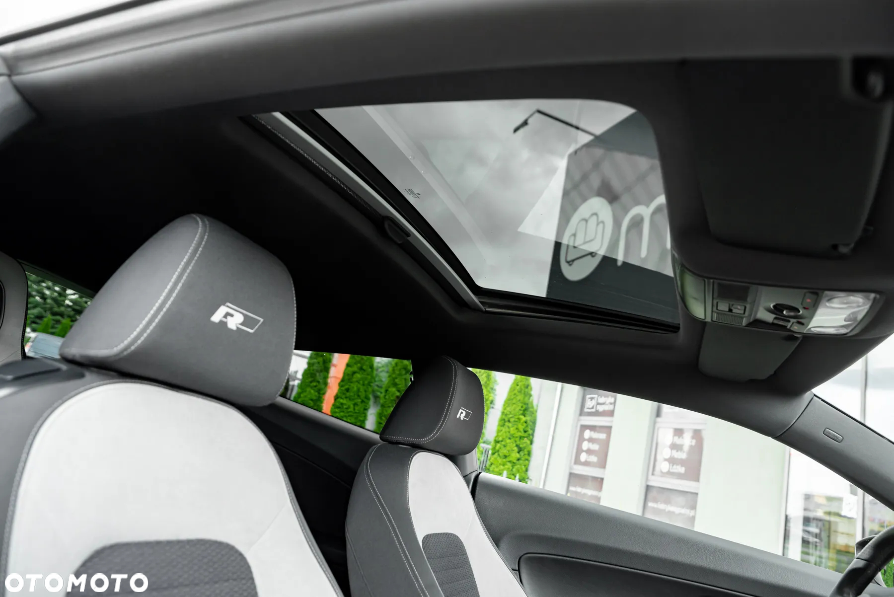 Volkswagen Scirocco 2.0 TSI - 27
