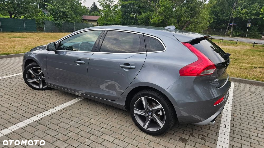 Volvo V40 D2 Geartronic RDesign - 6