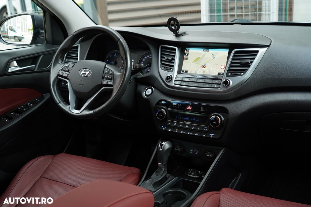 Hyundai Tucson blue 1.7 CRDi 2WD DCT Premium - 11