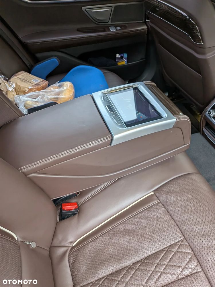 BMW Seria 7 730d xDrive - 10
