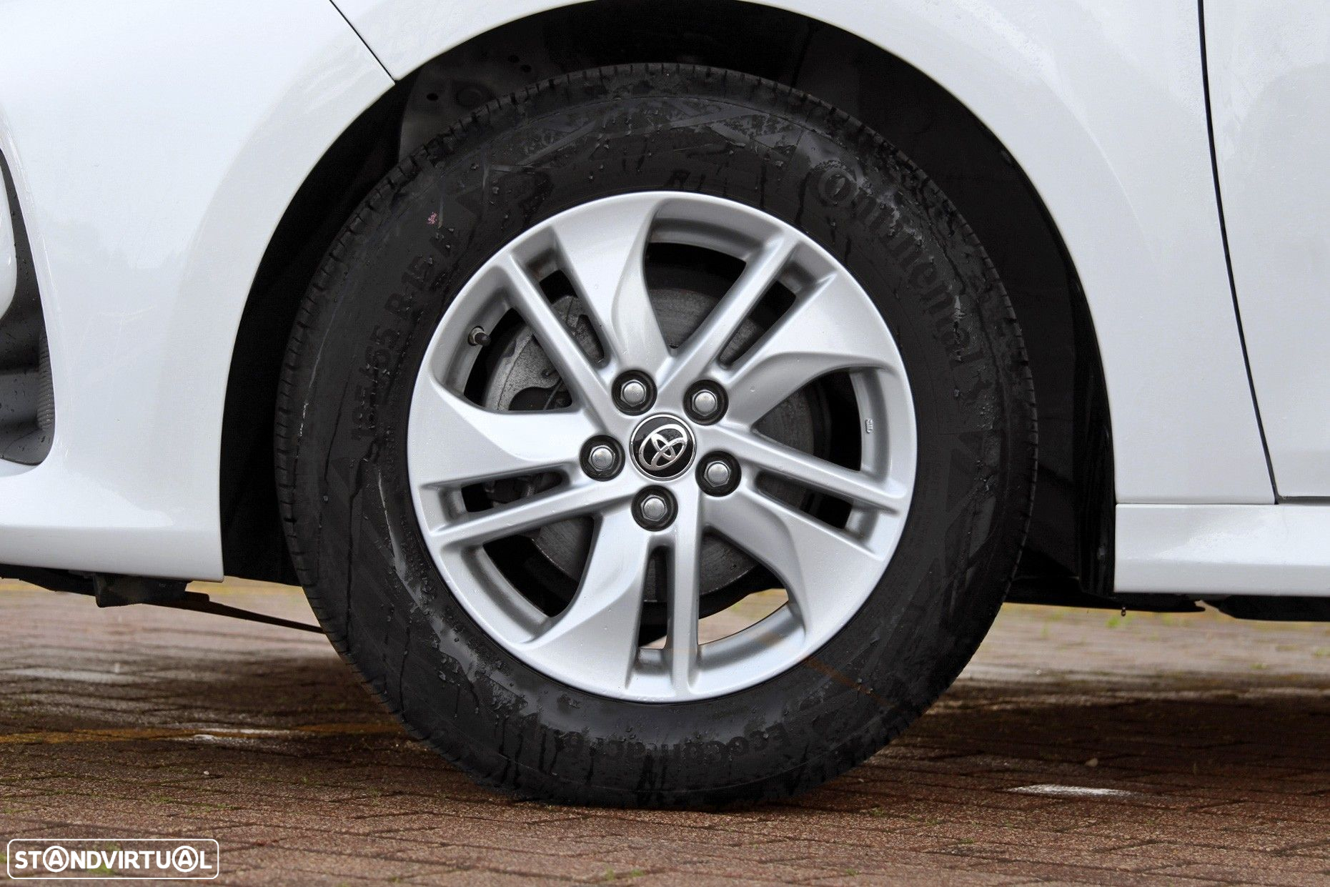 Toyota Yaris 1.0 VVT-i Comfort - 25